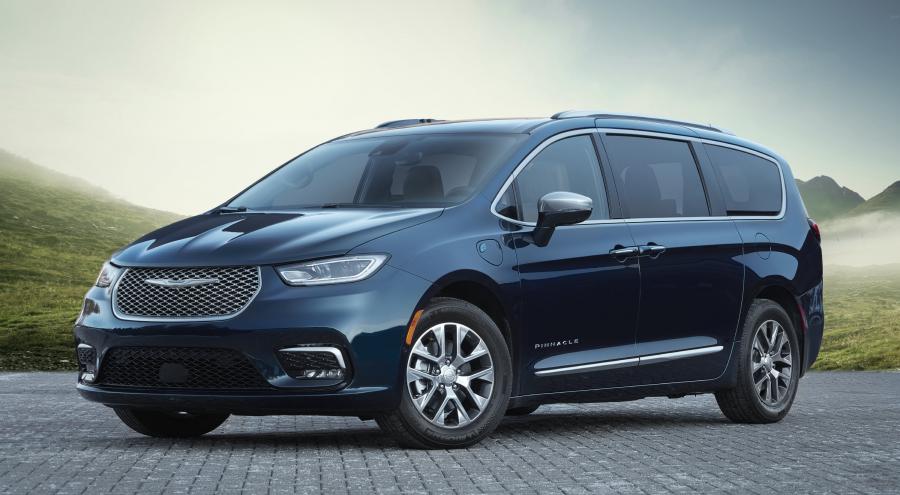  Chrysler Pacifica Hybrid Pinnacle (RU) 2020 года  (фото 1 из 2)